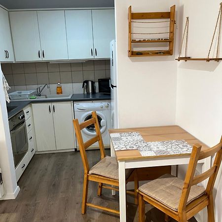 Apartment In Residential Complex With Pool Klorakas エクステリア 写真
